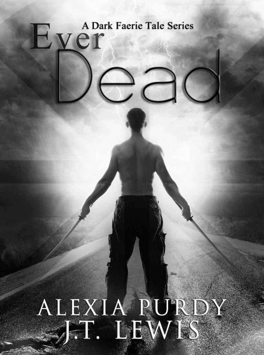 Cover of dark faerie 06 - ever dead (2015)